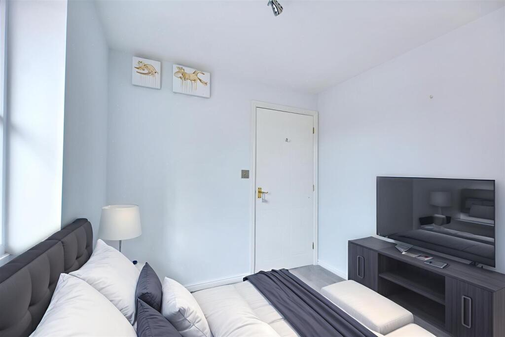 Bedroom-2_2 - Bedroom - Standard - 2.jpeg