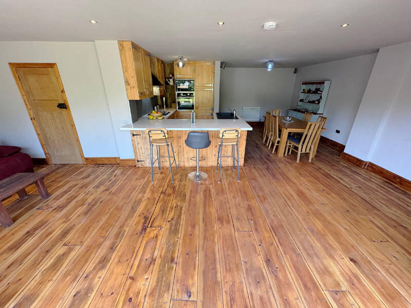 Family Dining Kitchen