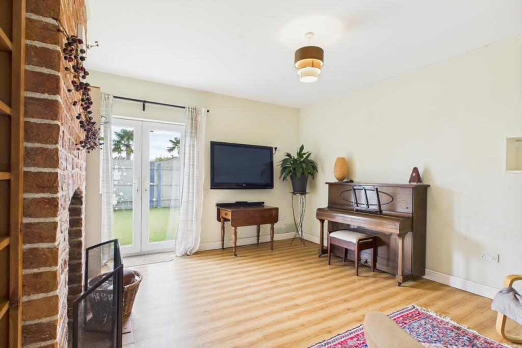 EweMove Spalding - Living Room