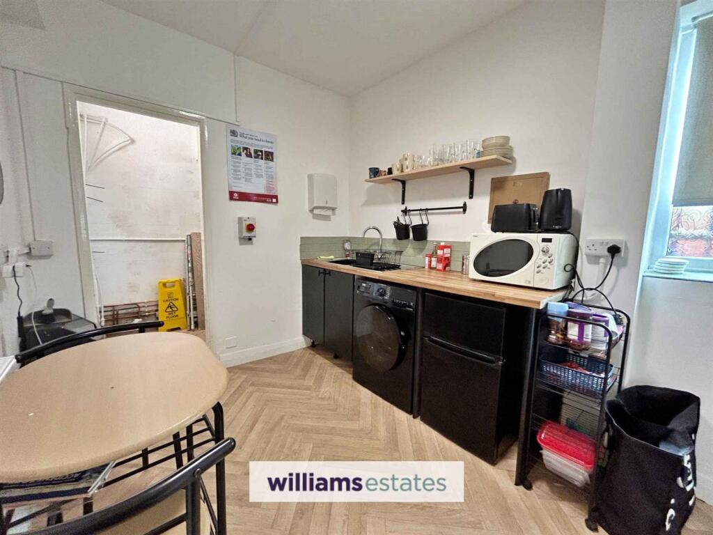 Downstairs Kitchen