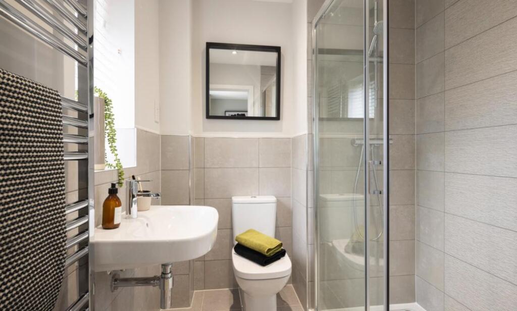 Dandara - The Springs - The Gosford, Home 12