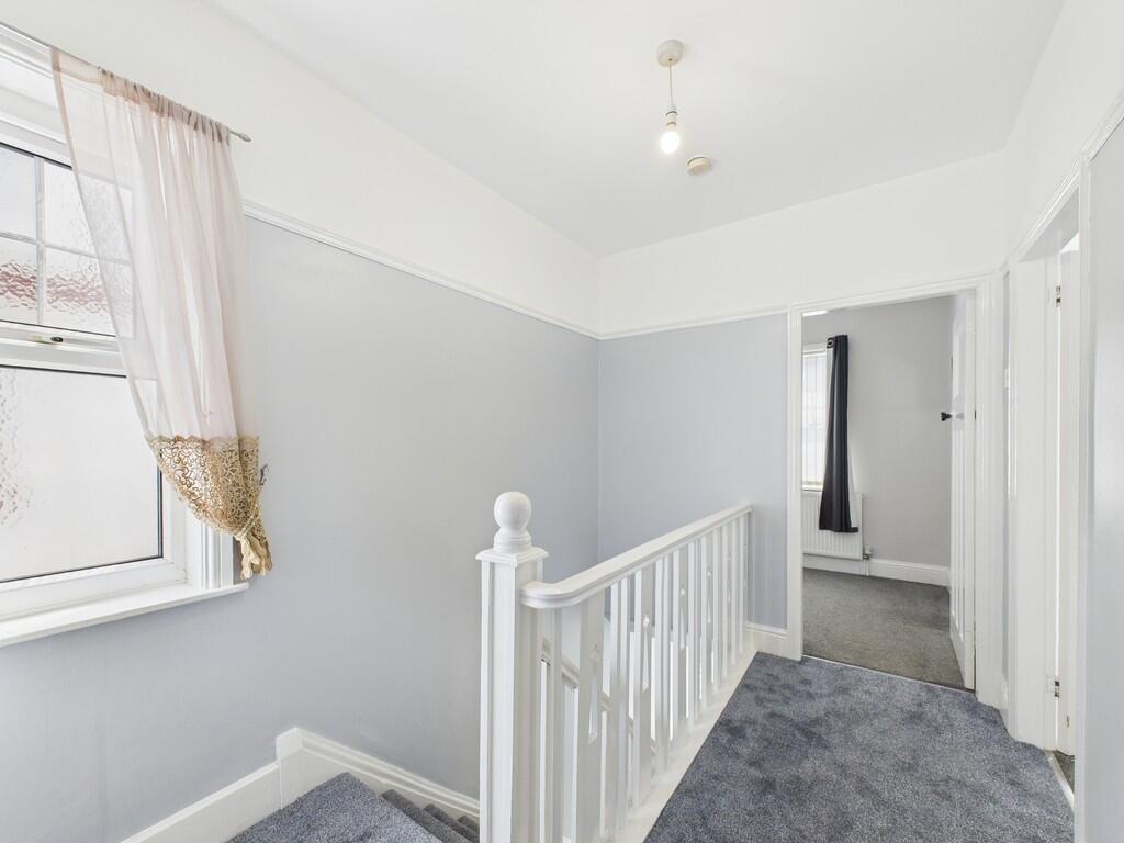 CAM01835G0-PR0242...