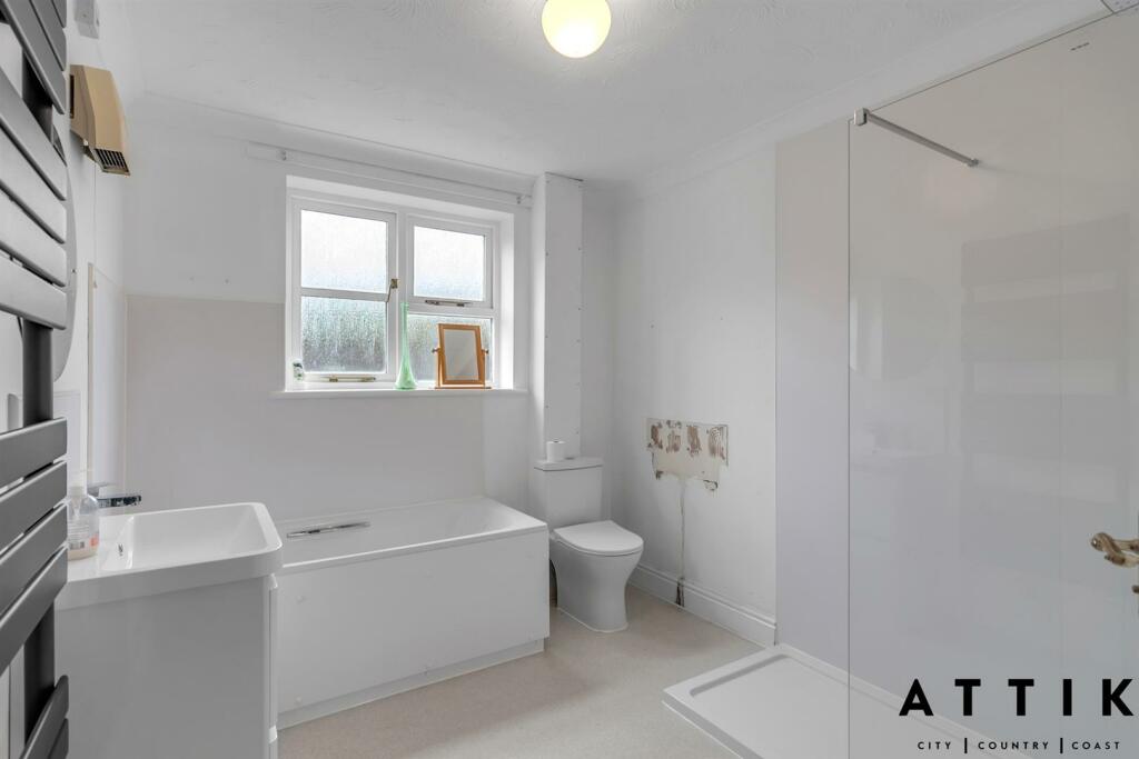 Lenten House (16).jpg