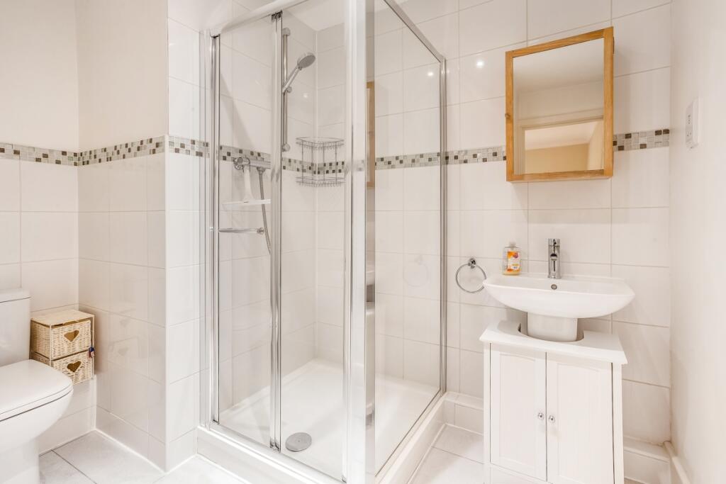 Bathroom 2