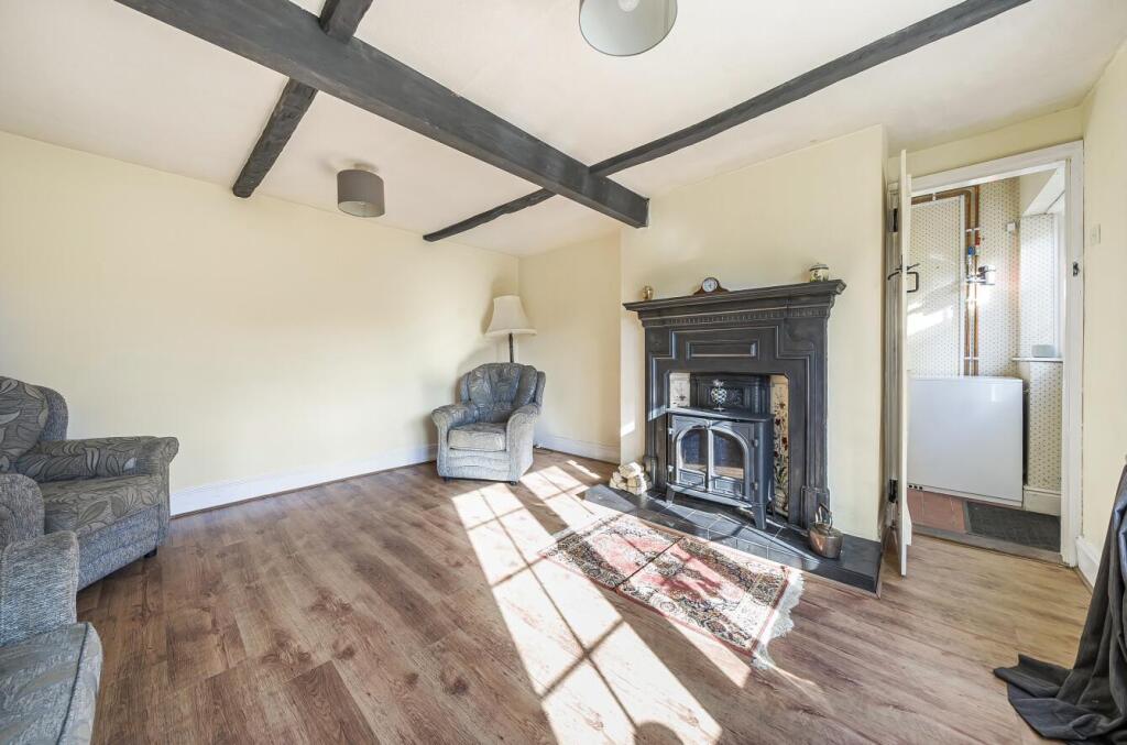 5 Church Walk, Barby