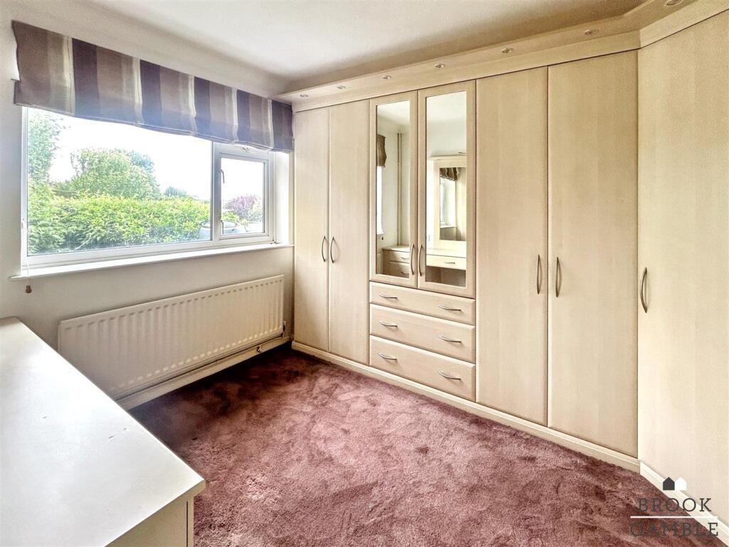 01323 438506