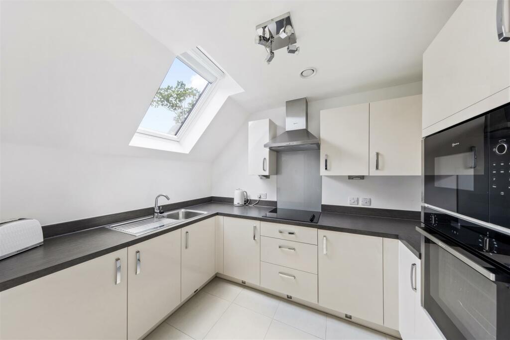 14-37f3PFMCS - 49 Birch Place-42 (1).jpg