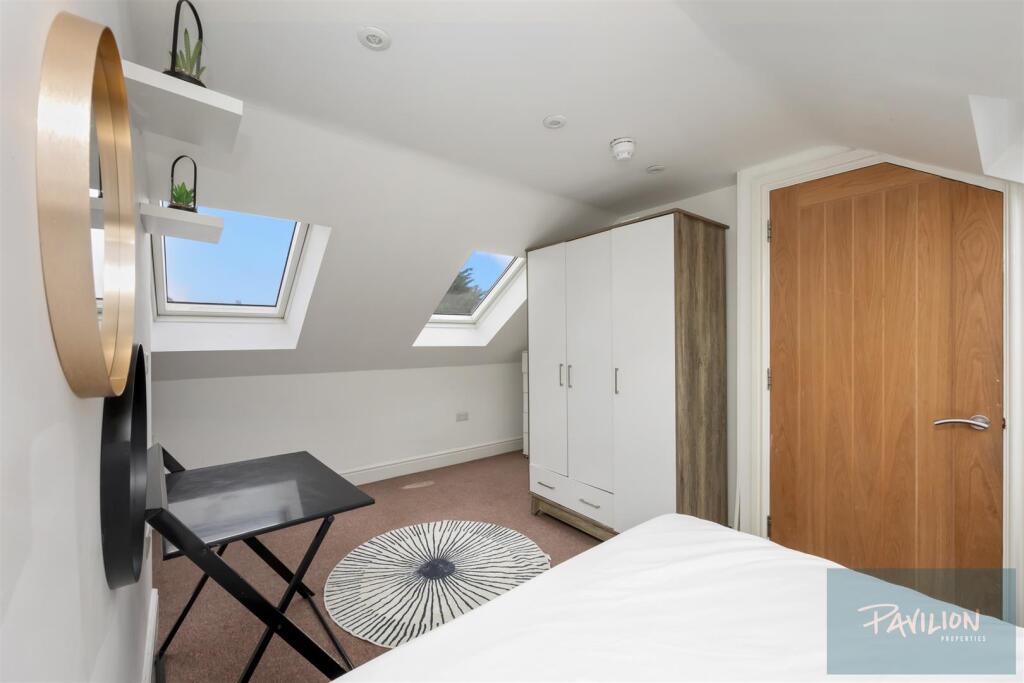 Preston Road, 28A-017.jpg