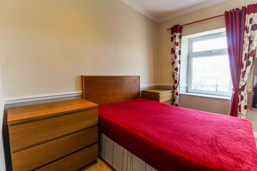 Master bedroom 2