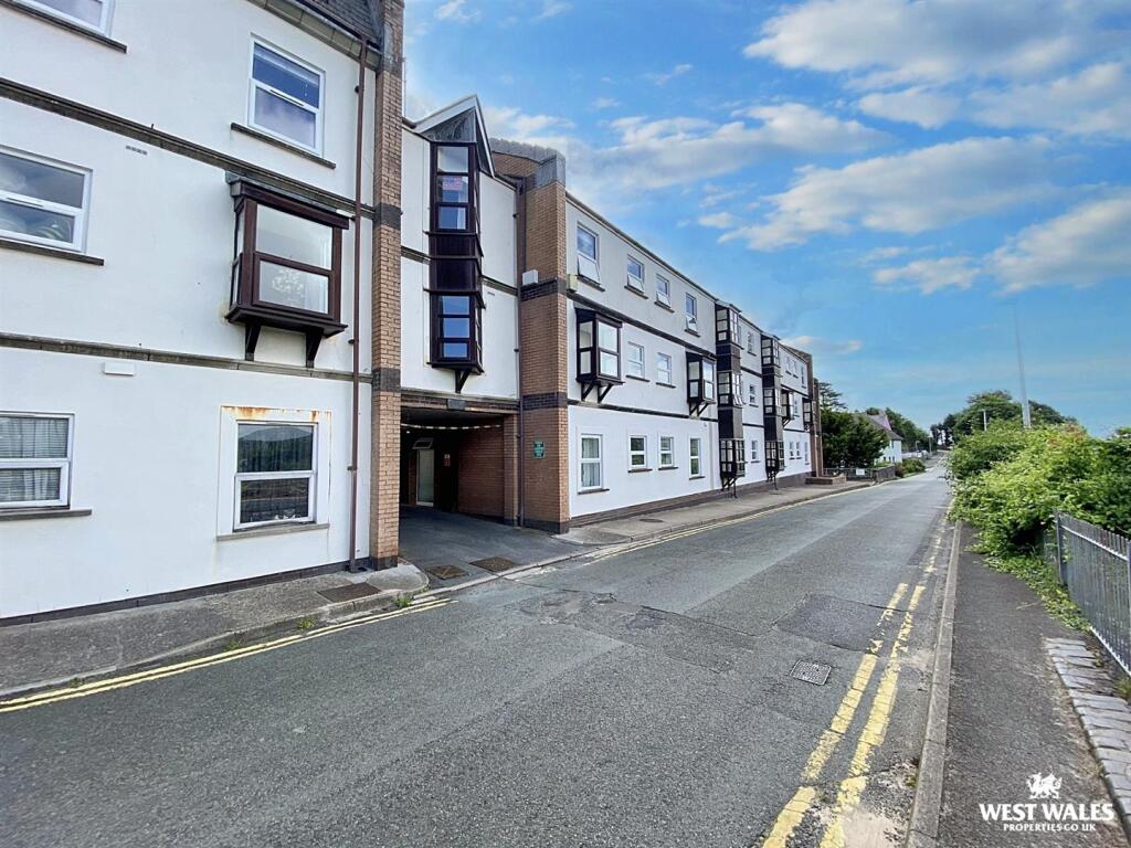 thumbnail_IMG_5568 (1).jpg