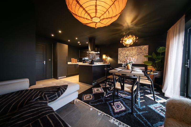 Open plan kitchen, living and dining ...