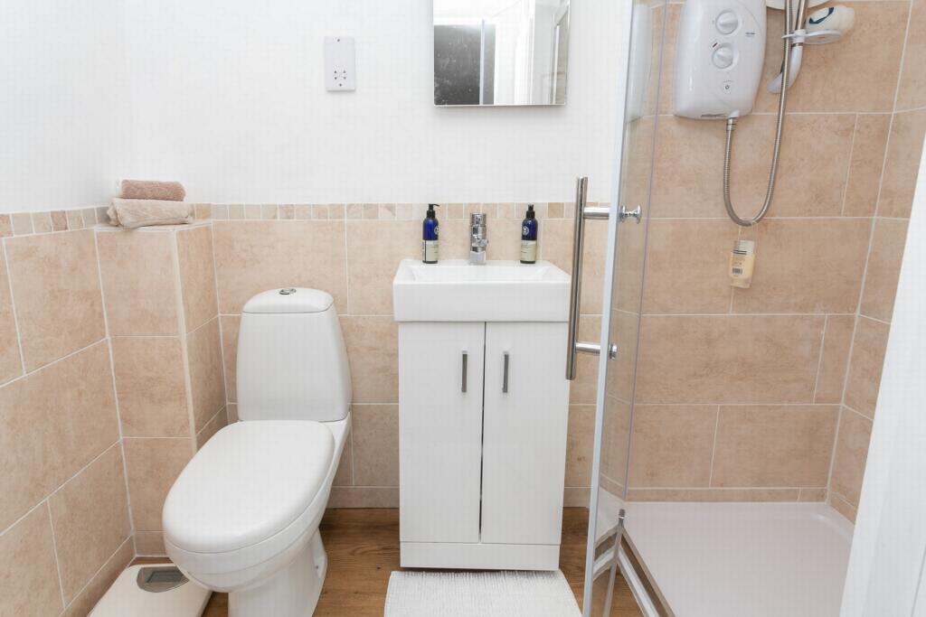 En-suite shower room