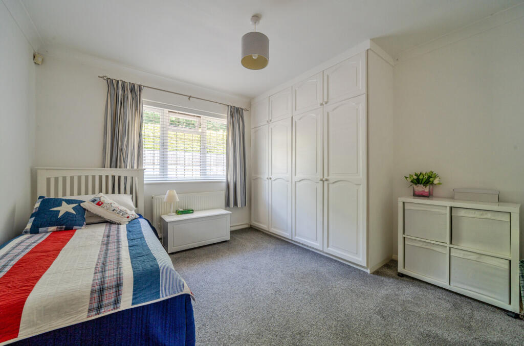 1321071-8-686facb...