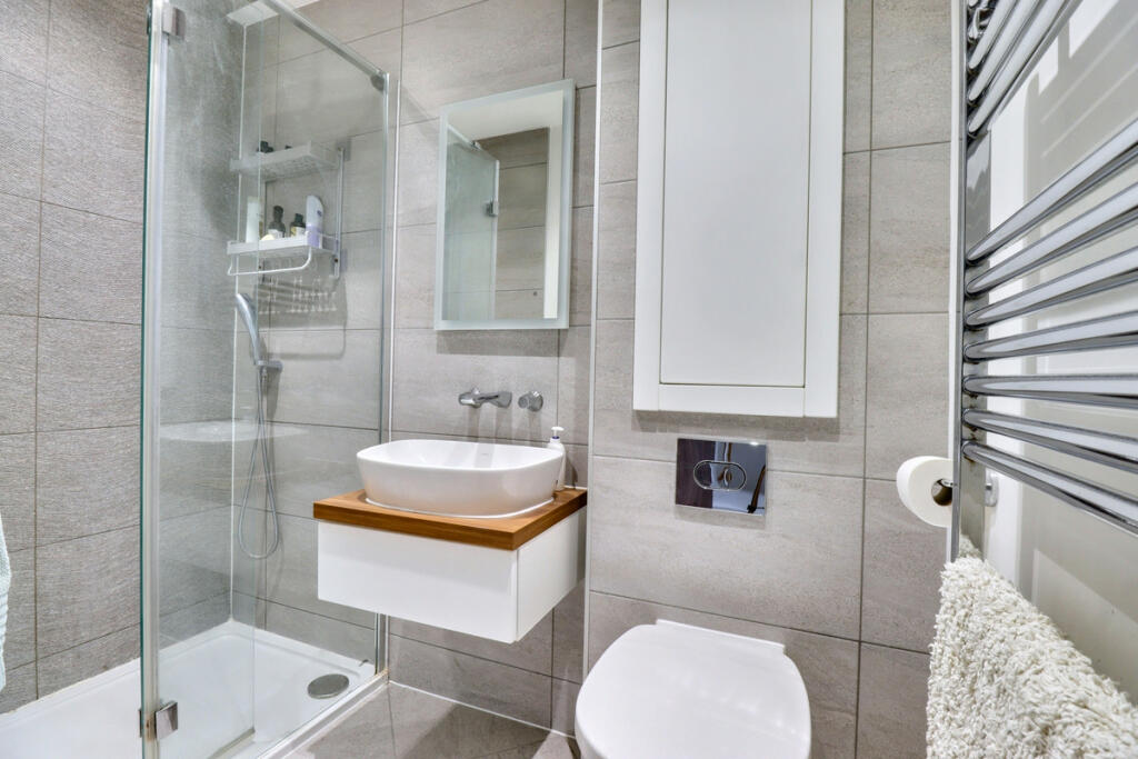 Ensuite