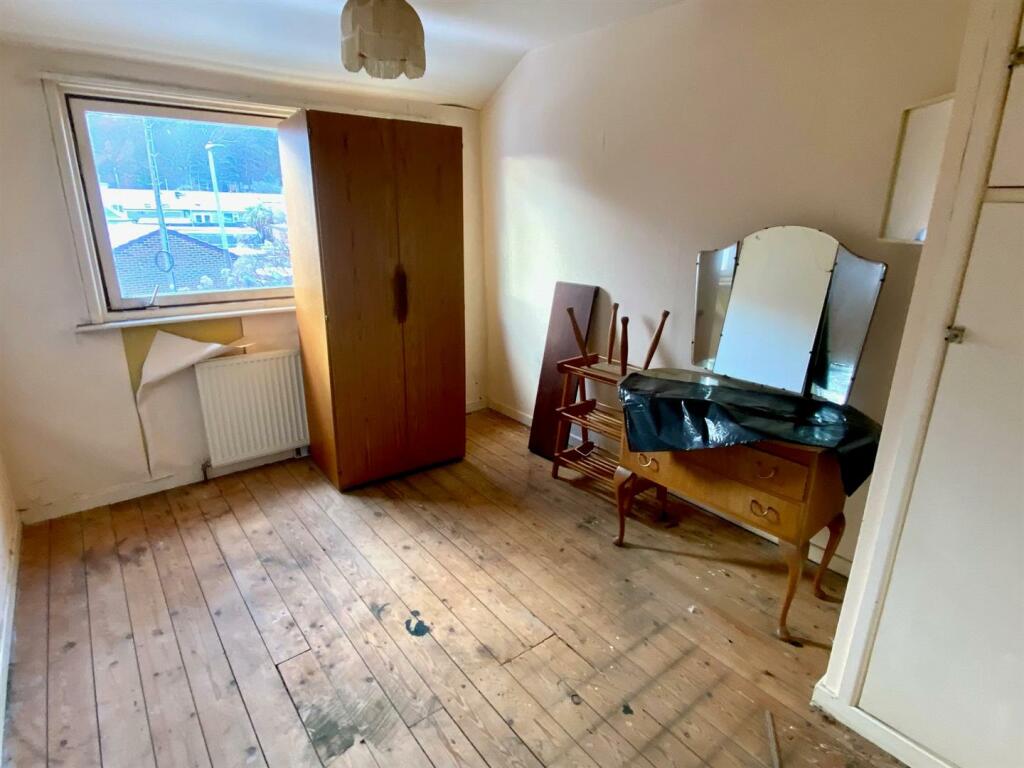 gregory springs mount 1 bed 2.jpg