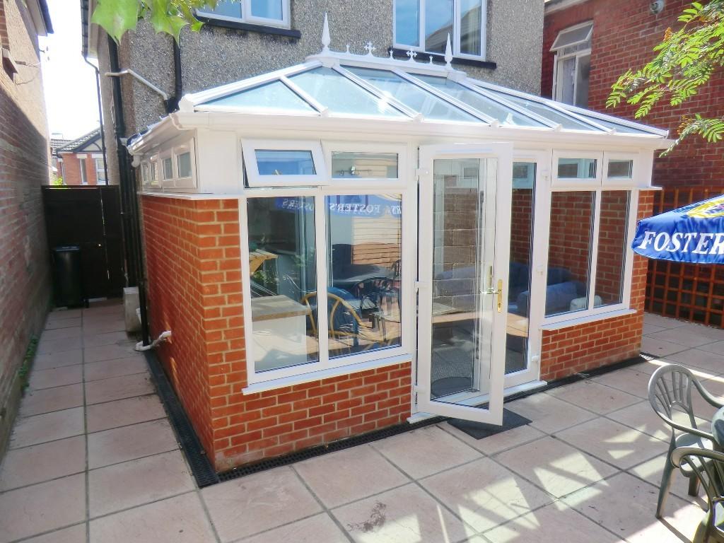 Rear Aspect