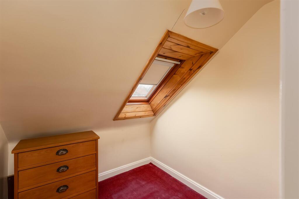 Station Road 9A Study.jpg