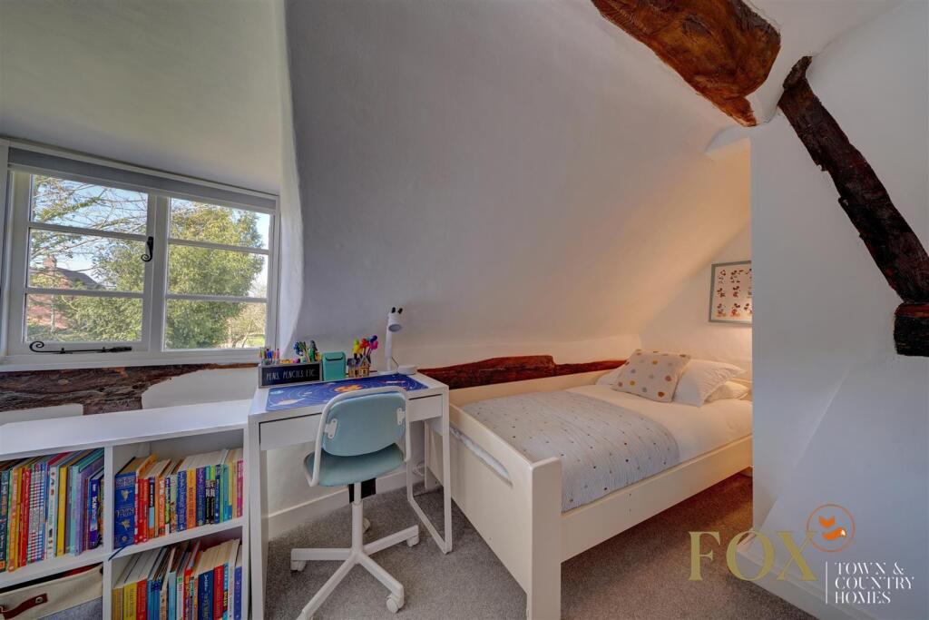 1-2 The Cottage (40).jpg