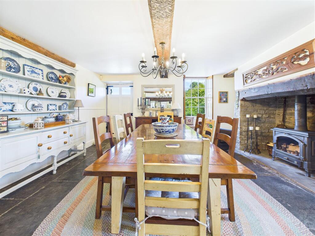 Kitchen/dining room