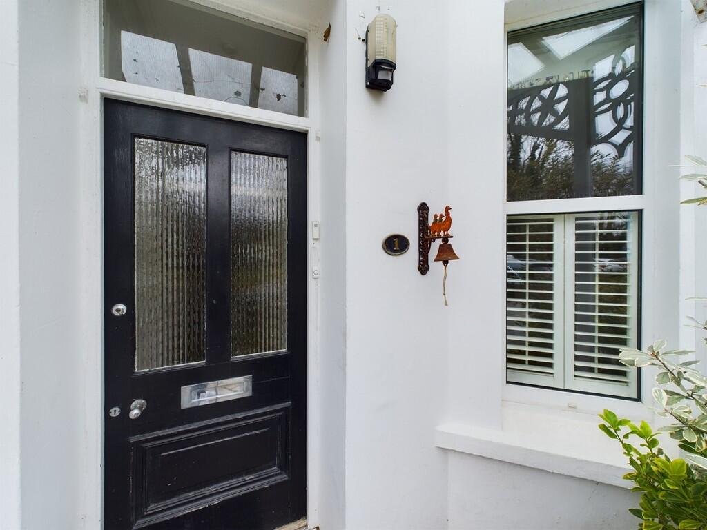 CAM02089G0-PR0387...