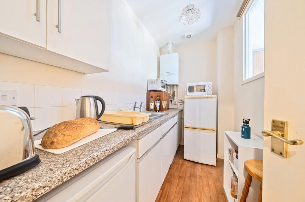 8-681c6b7f3971c-1...