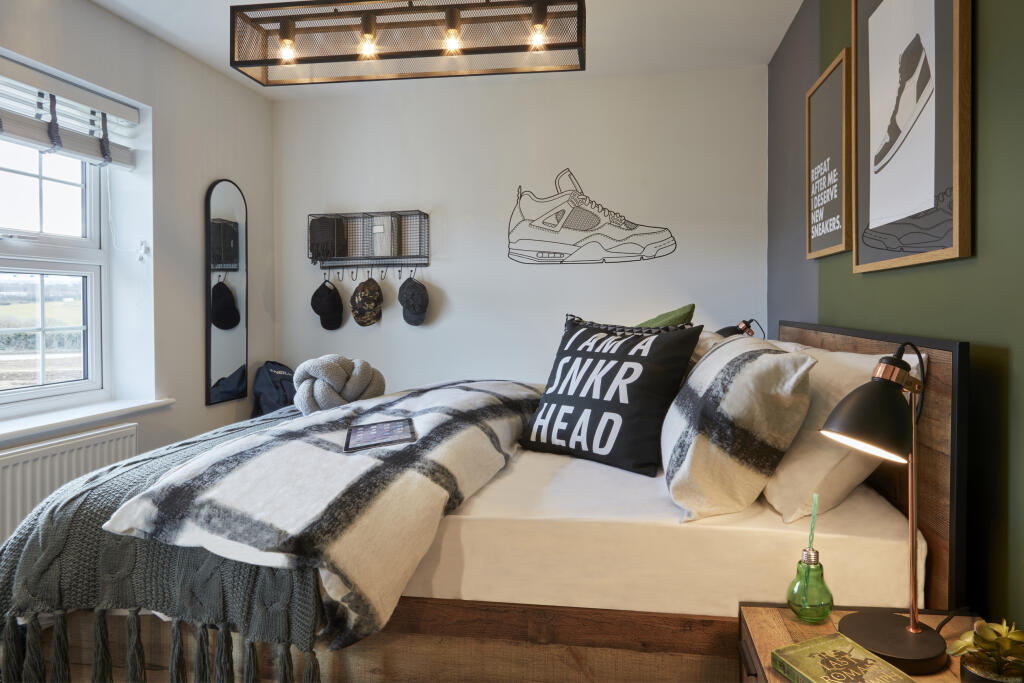 Further double bedroom in the Hollinwood 4 bedroom home