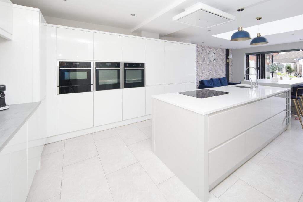 Kitchen/Diner/Family Room