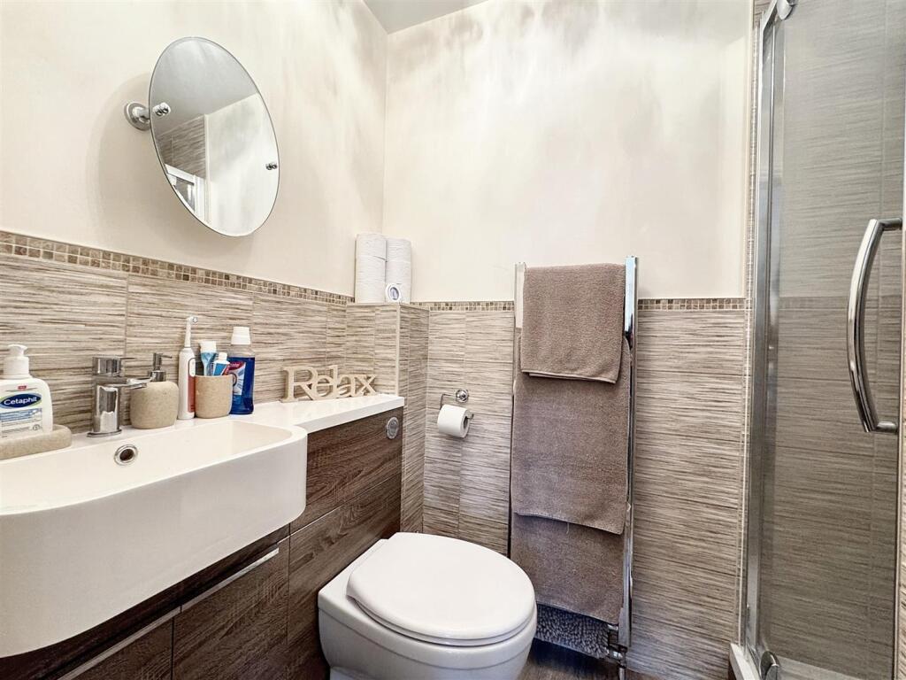 En-suite to Bedroom One