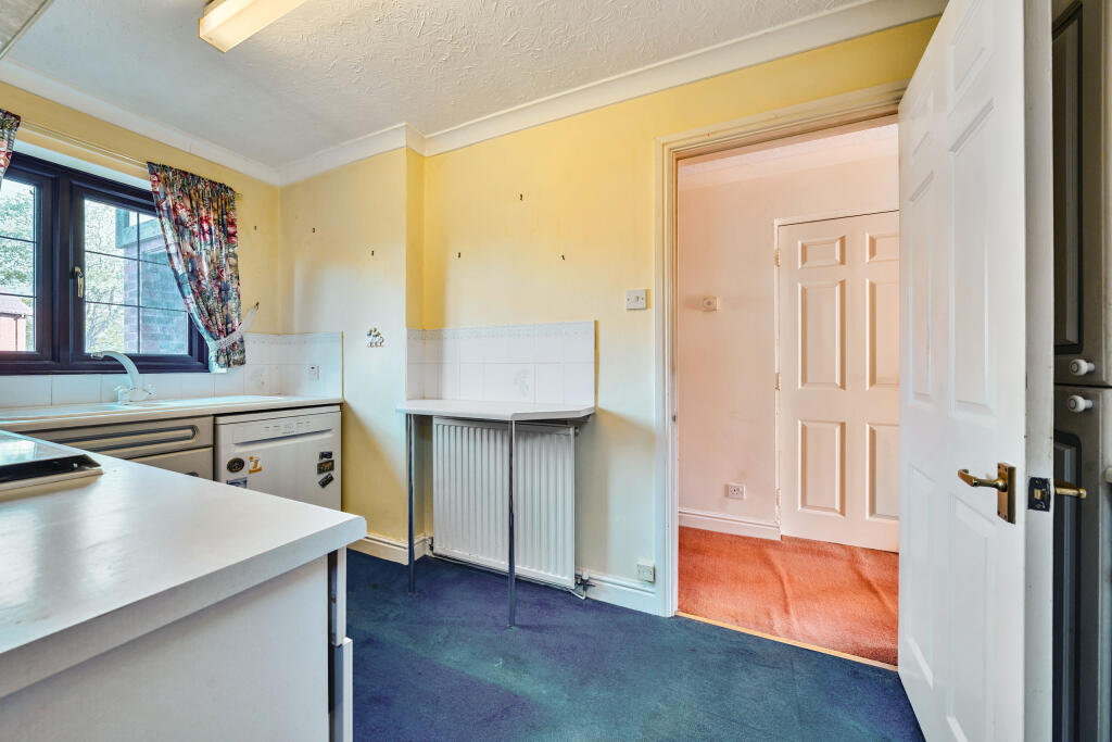 Kitchen / Breakfast Room