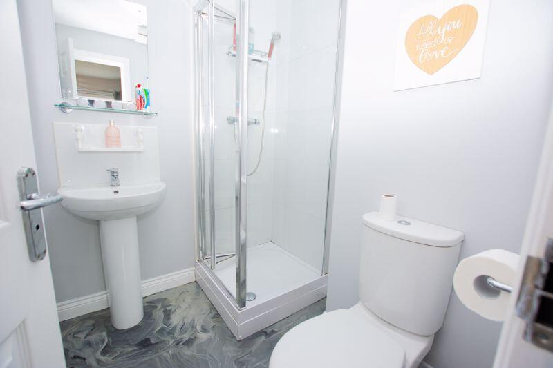 Ensuite to bedroom two