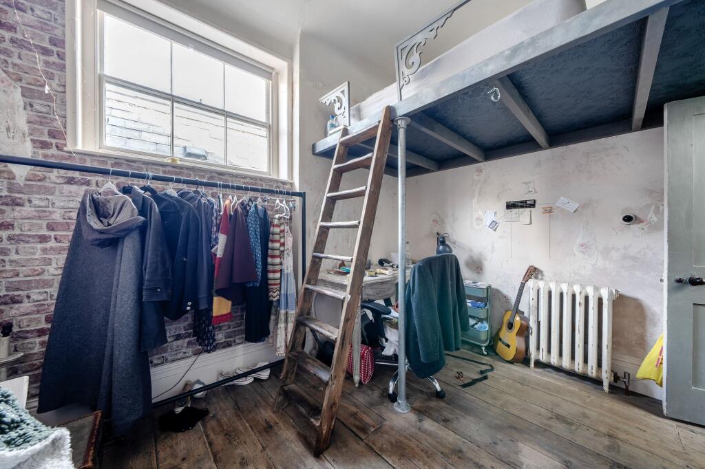 Bedroom Four (1)