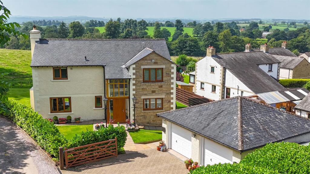 Douglas House Aerial F.jpg