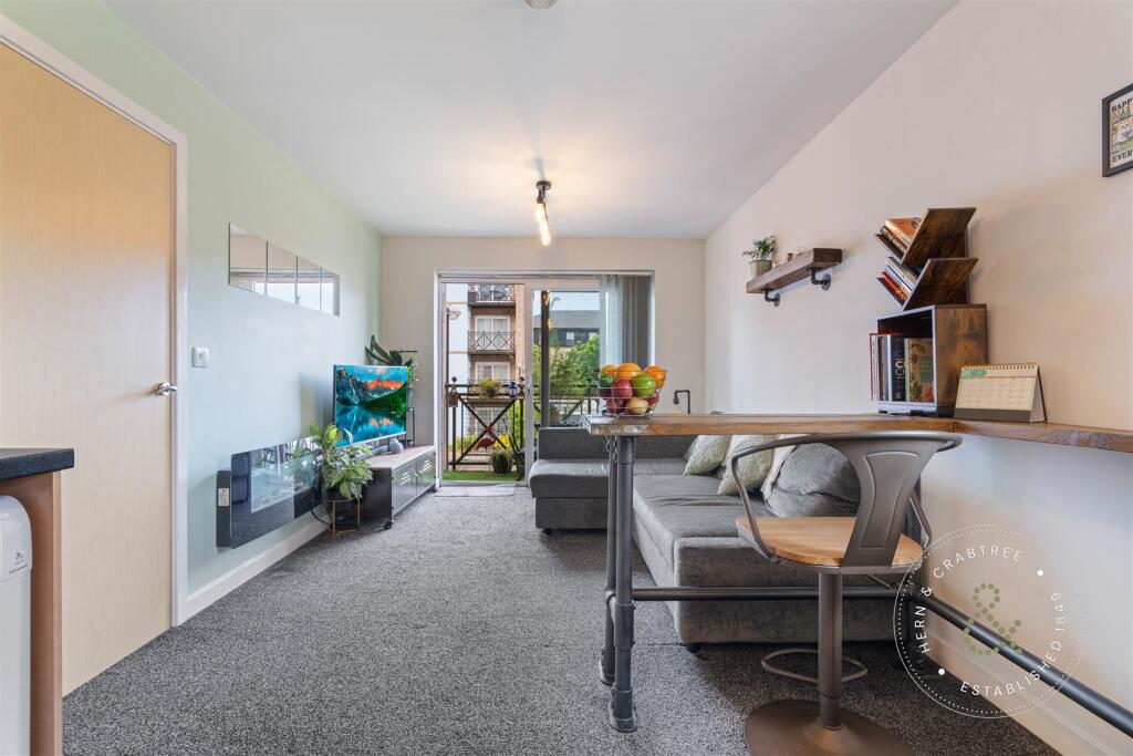 Pentland Close, HernCrabtree (7).jpg