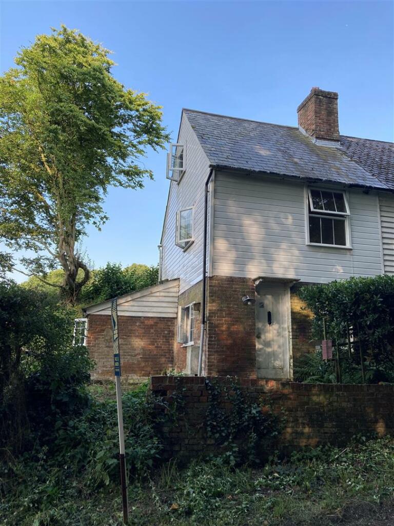 Idlers Cottage front.jpg