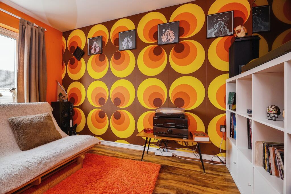 Bedroom Three/Study
