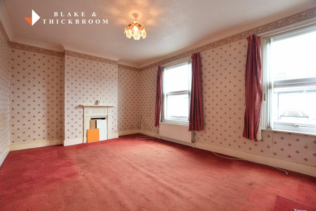 FIRST FLOOR: BEDROOM ONE