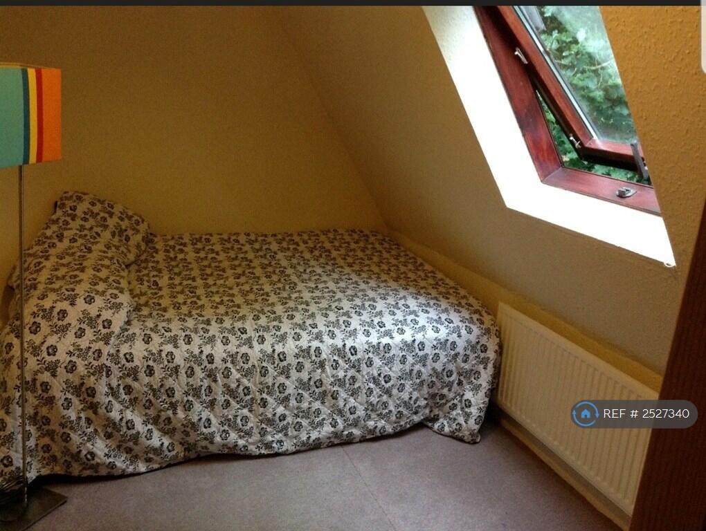 Double Bedroom 2