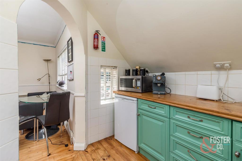 Mill Close, 14-7.JPG