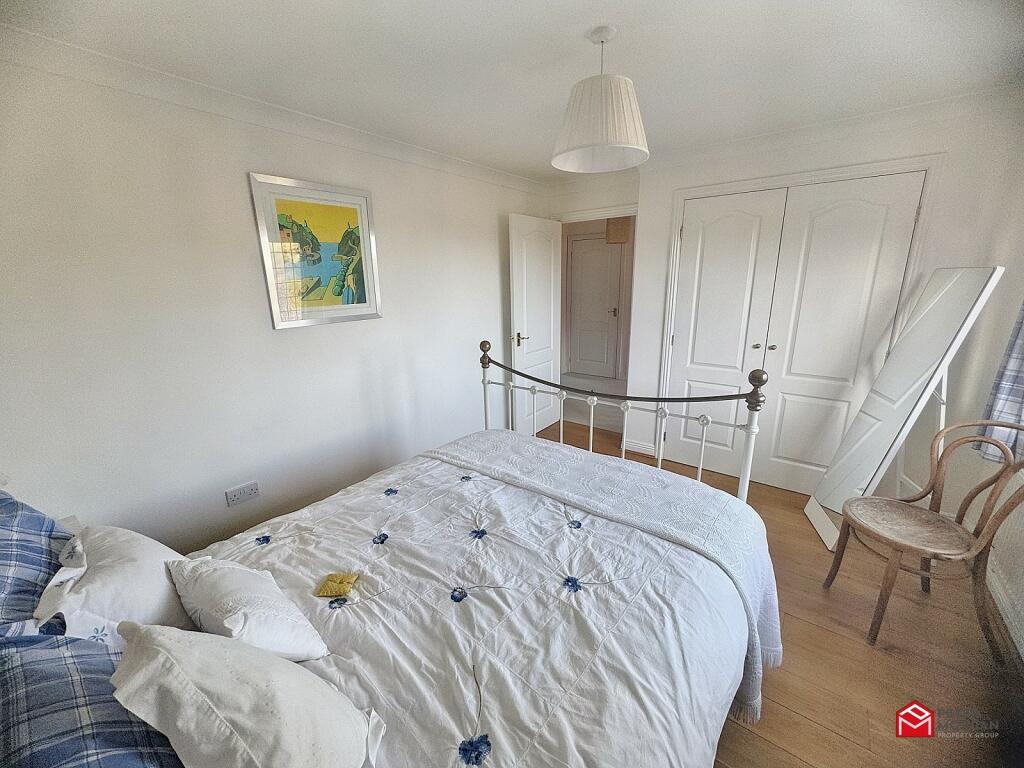 Bedroom 2 (Front)