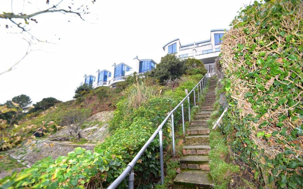 Pathway to Pier