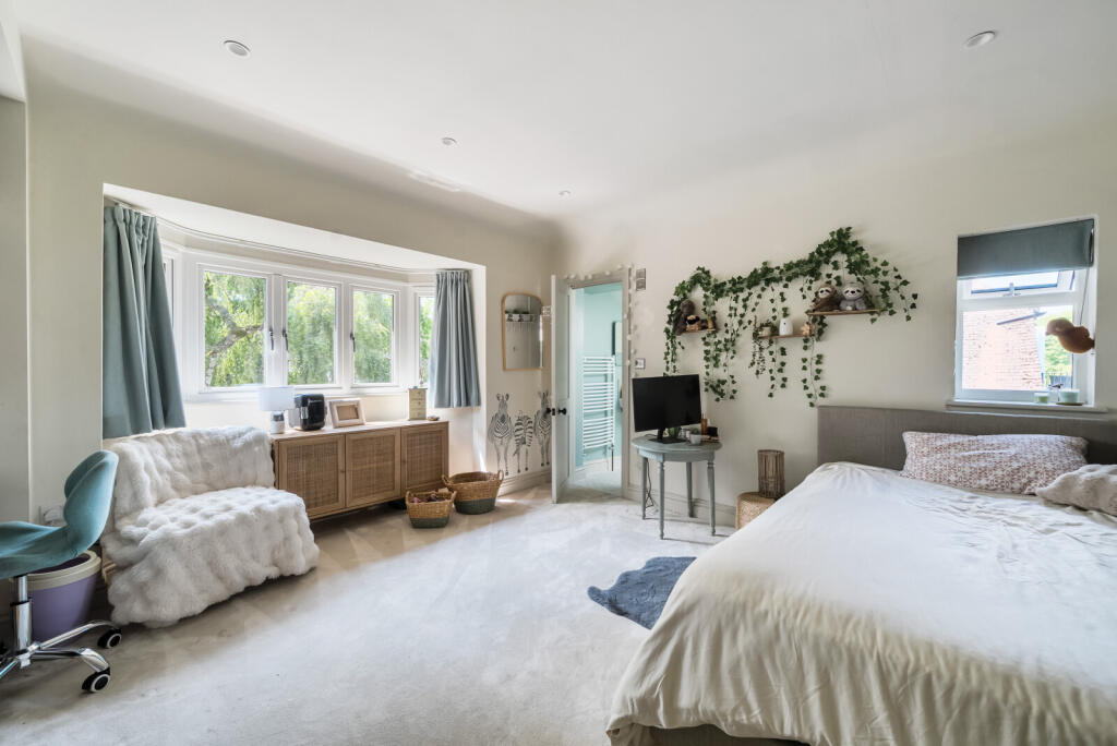 1310286-40-684c67...