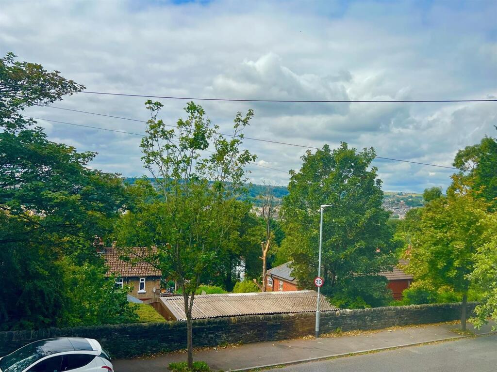 Bramleys Estate Agents - Claremount Road - Halifax