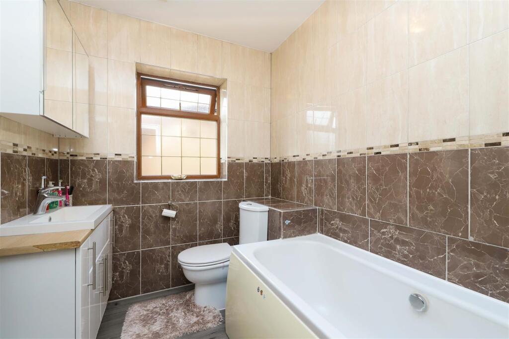 Bathroom 3