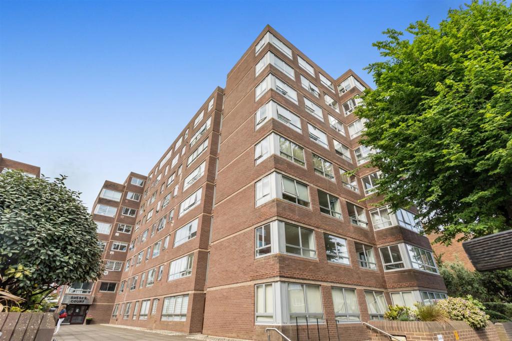 Sussex Court 65 Eaton Road-16.JPG