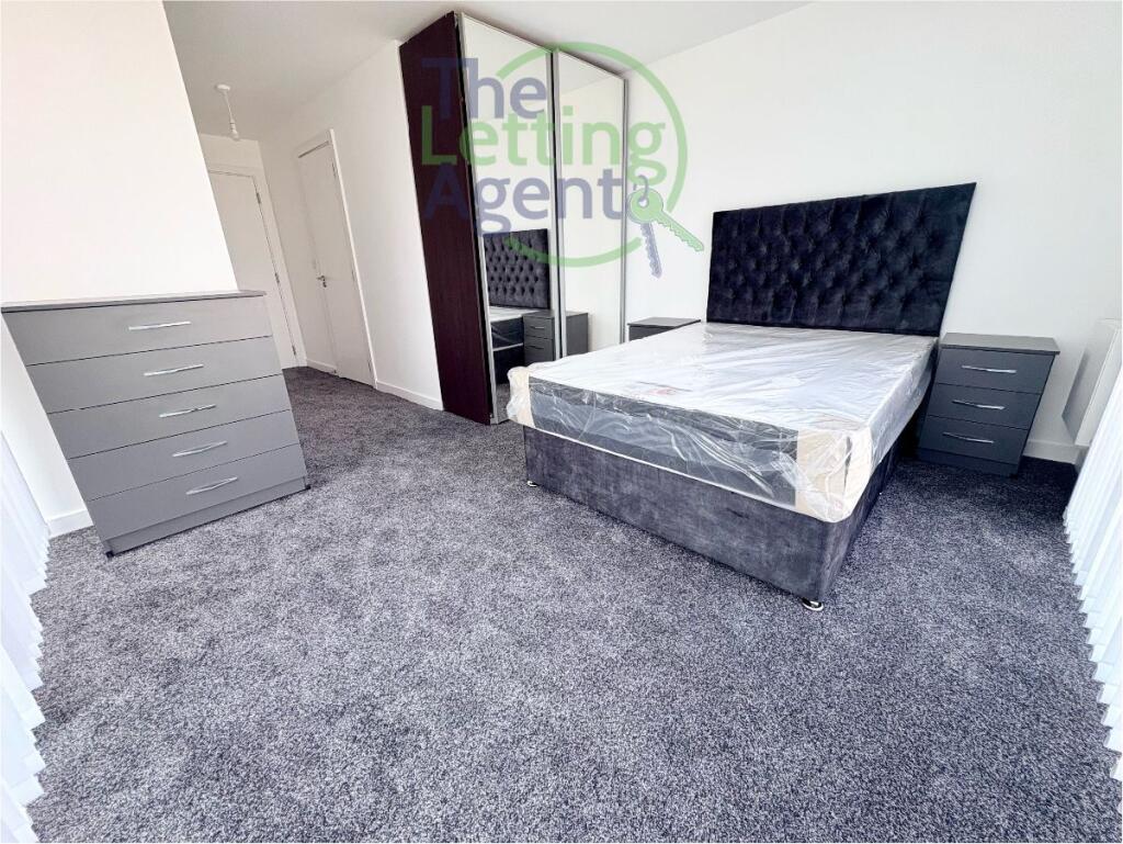 1st Double Bedroom