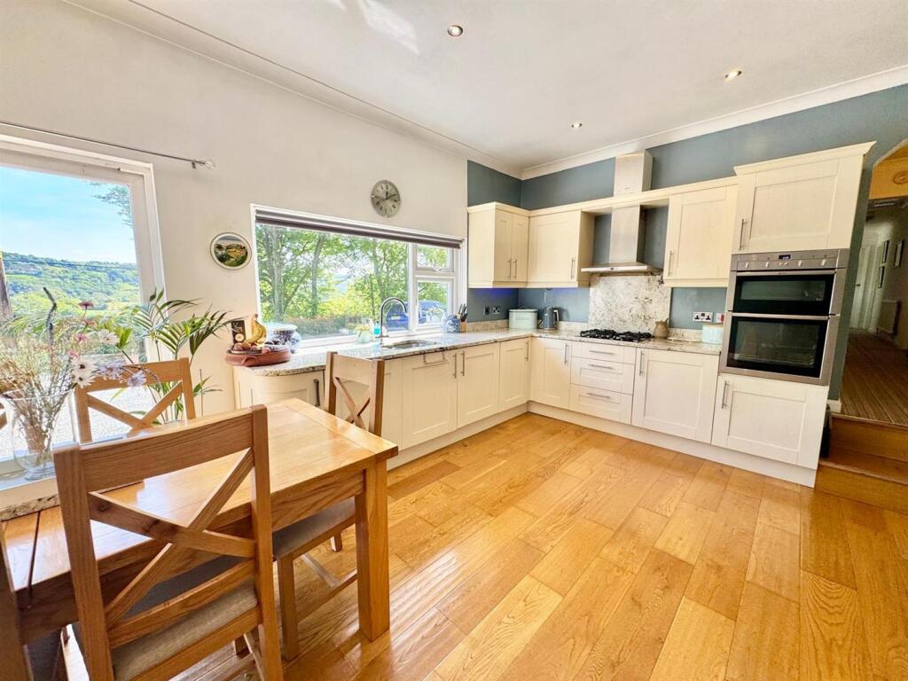 PHOTO-2025-05-11-19-47-19 (23).jpg