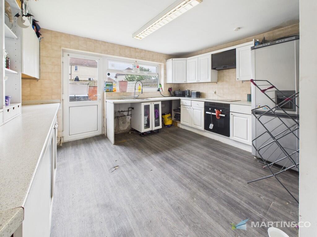 CAM02318G0-PR0486...