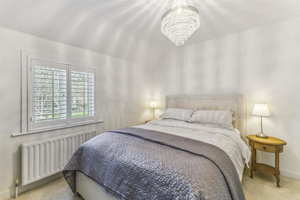 88914_17 Oliver Road(18)_low.jpg