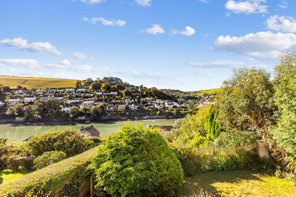 A06 - Newton Ferrers, Spinnakers - 250923