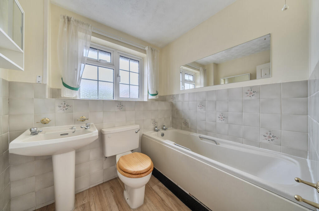 1309646-6-684b099...